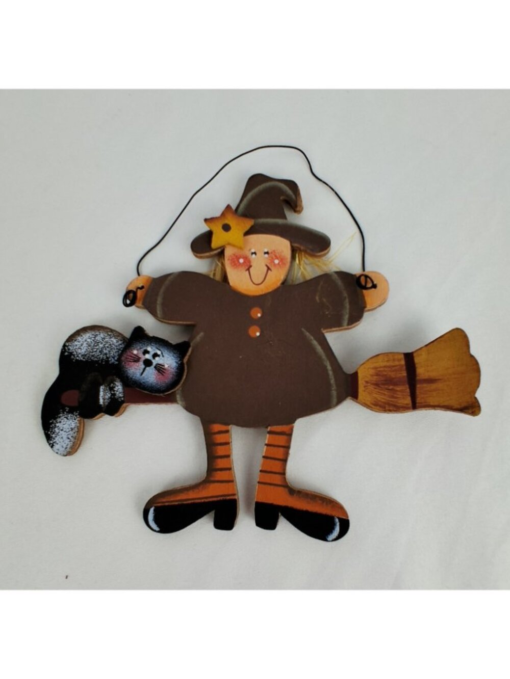 Halloween Wooden Ornaments Featuring Jack-O-Lanterns Witch Happy Halloween Sign - Picture 3 of 6